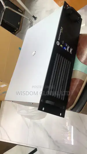 Professional Digital Repeater Radio