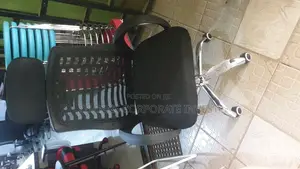 Victory Mesh Swivel Chair