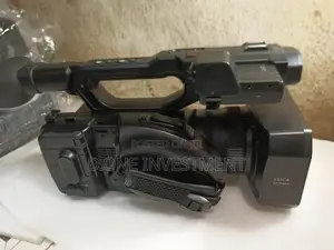 Panasonic Ag-Ux90 Video Camera
