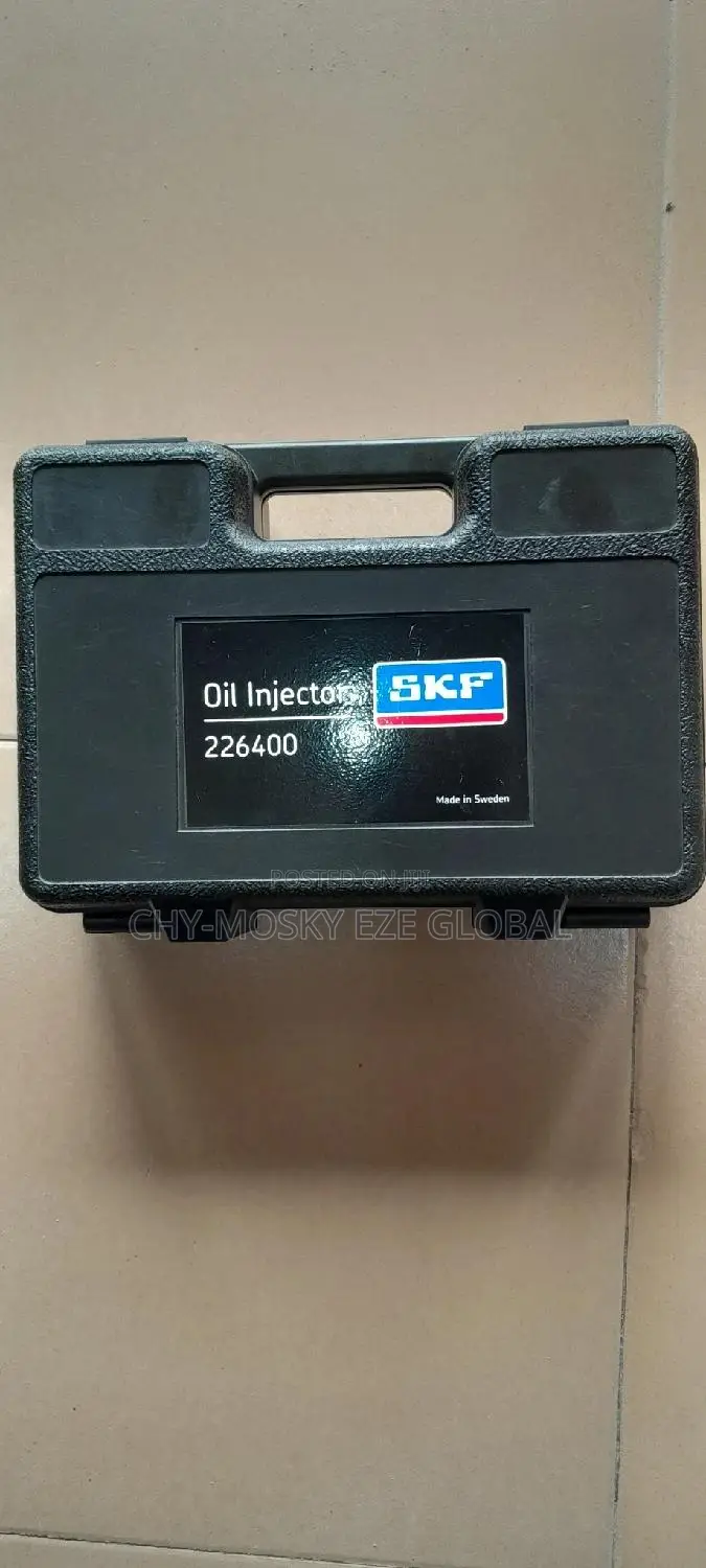 Oil Injector