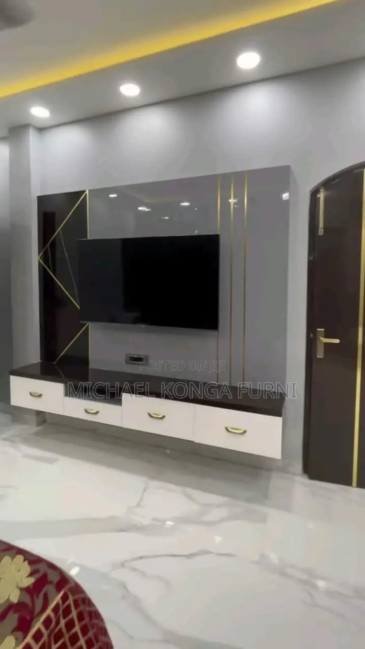 Classic Wall Unit