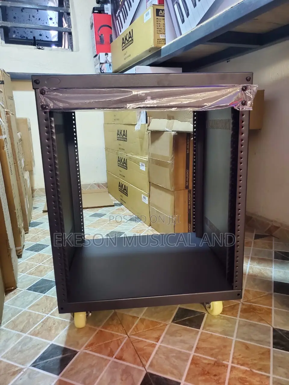 Amplifier Rack Js12 Unit Open