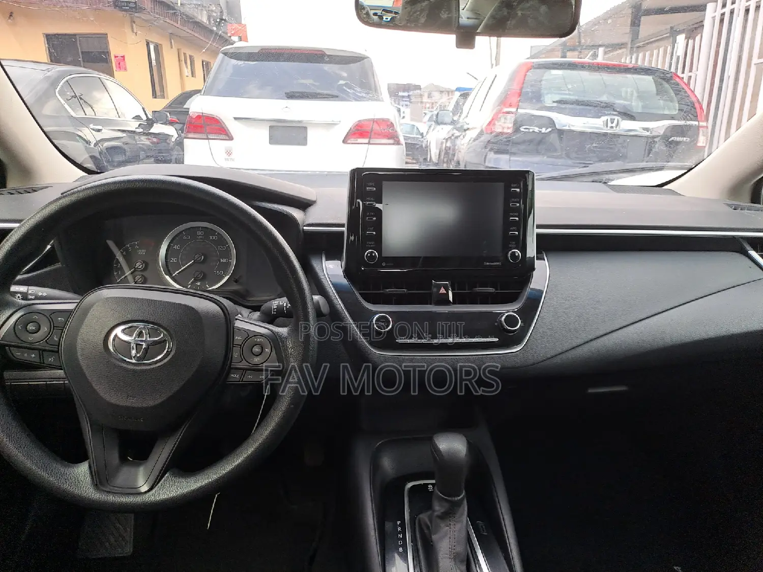 Toyota Corolla LE 2021 White