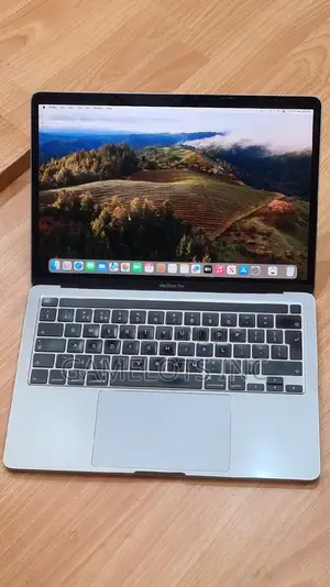 Laptop Apple MacBook Pro 2020 16GB Intel Core i5 SSD 1T