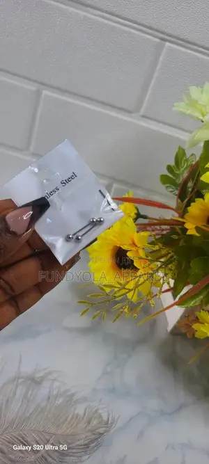 Ear Piercing Earring Ball and Needle