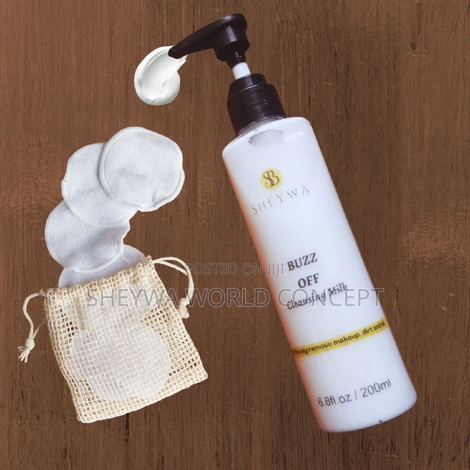 Buzz Off Cleansing Milk