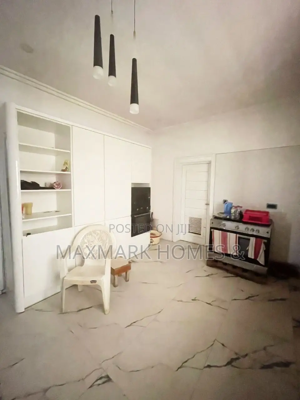 5bdrm Duplex in Jakande Lekki for rent