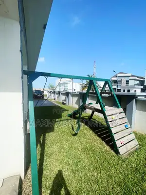 5bdrm Duplex in Jakande Lekki for rent