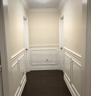 Wainscoting Panel Cornice