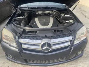 Mercedes-Benz GLK-Class 350 4MATIC 2010 Gray