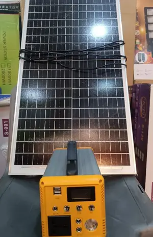 300 Watt Power Station