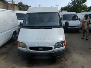 Ford Transit 2004 White