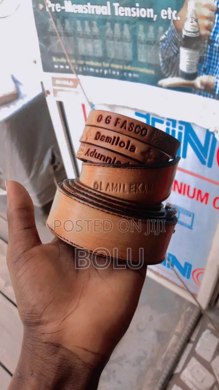 Customized Reversible Belt