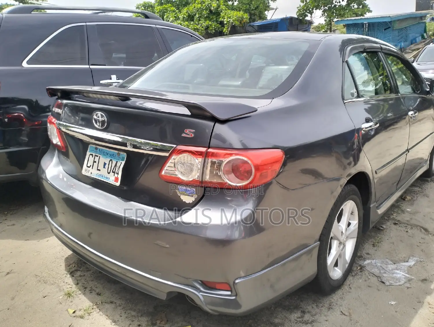 Toyota Corolla 2010 Gray