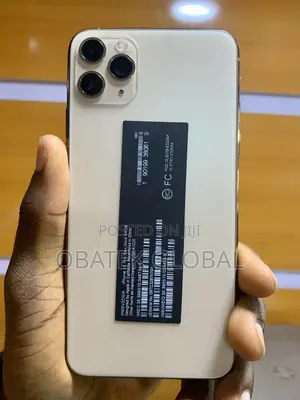 Apple iPhone 11 Pro Max 64 GB Gold