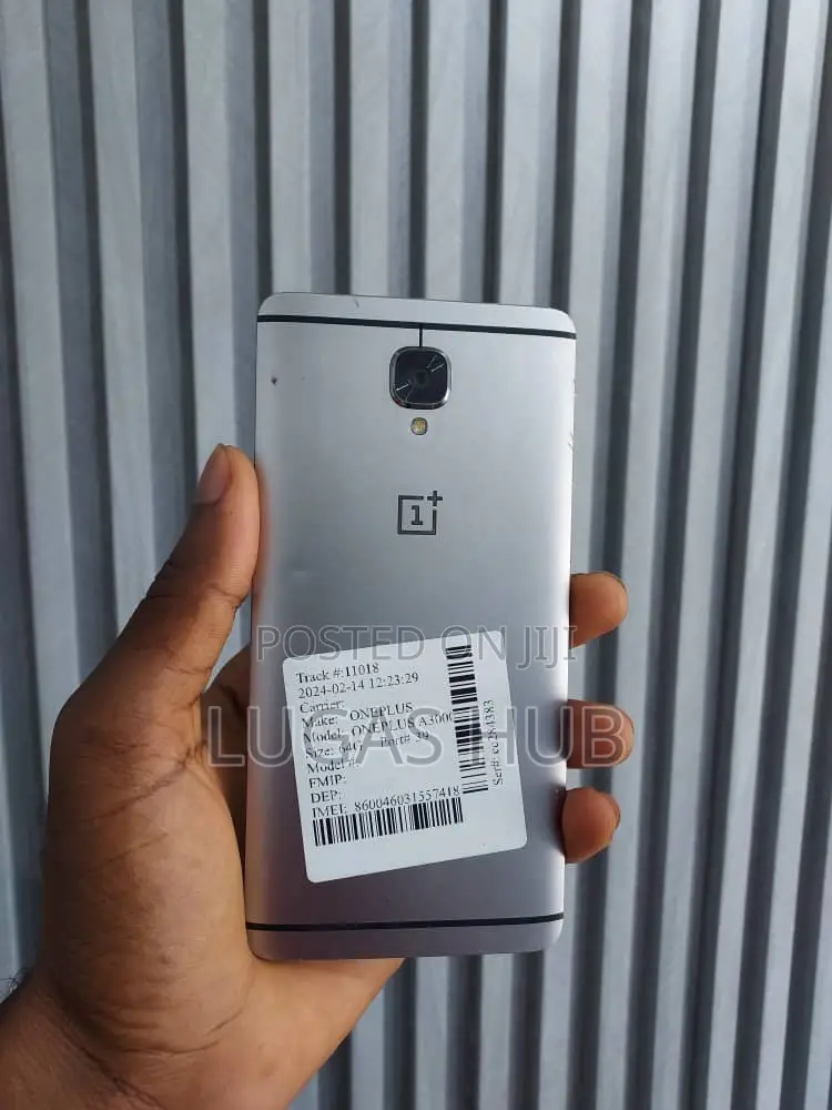 OnePlus 3 64 GB Silver