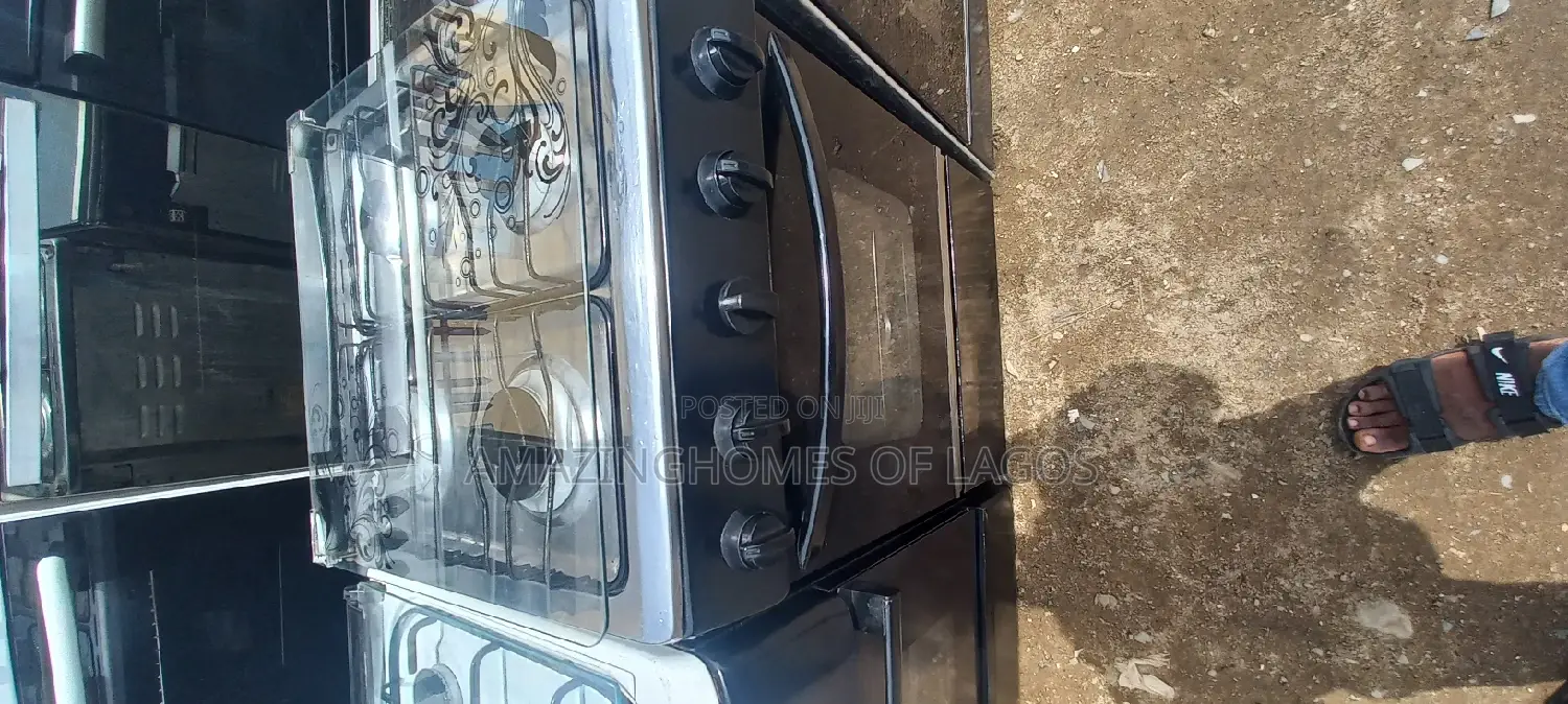 Four Burners Gas Cooker