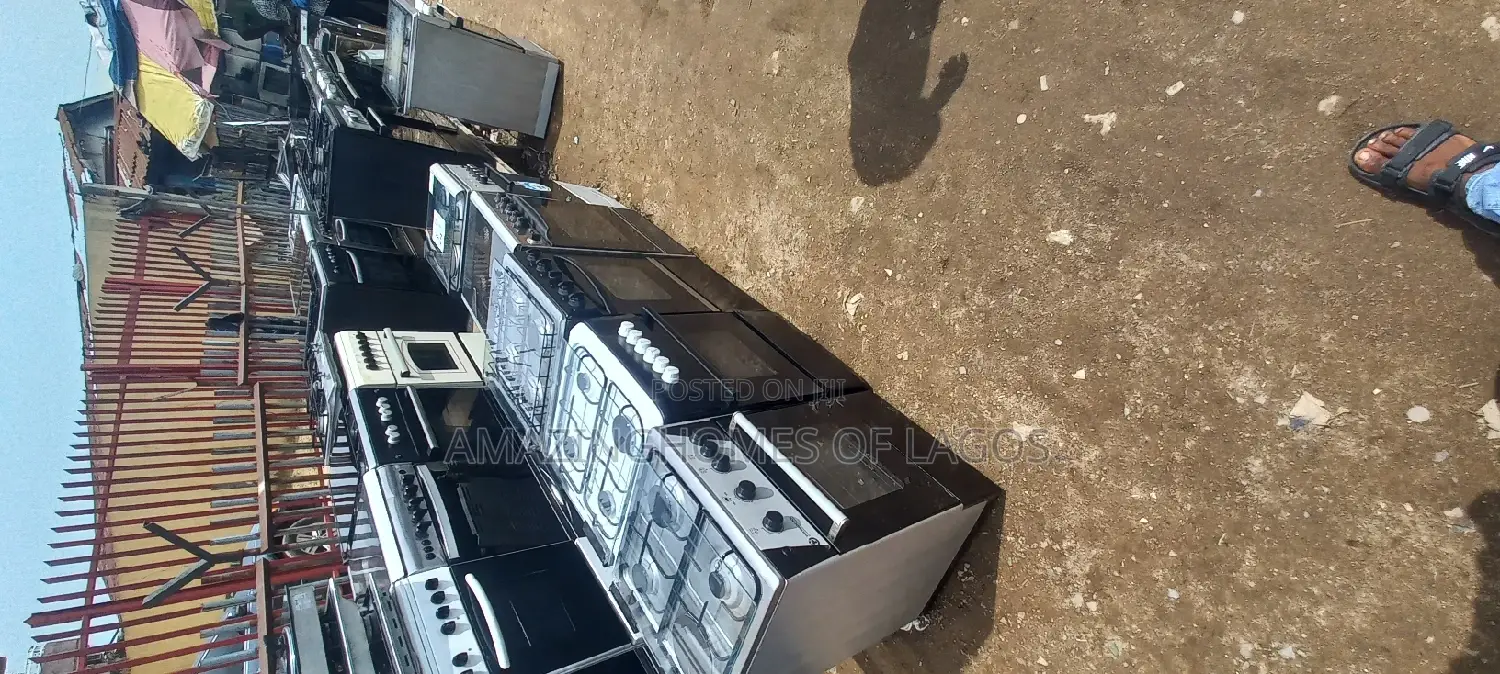 Four Burners Gas Cooker