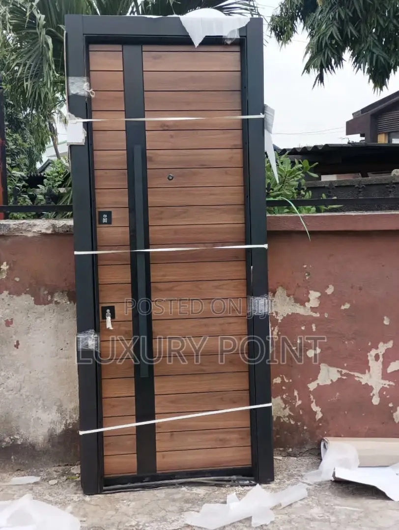 V2 Luxury Door E H