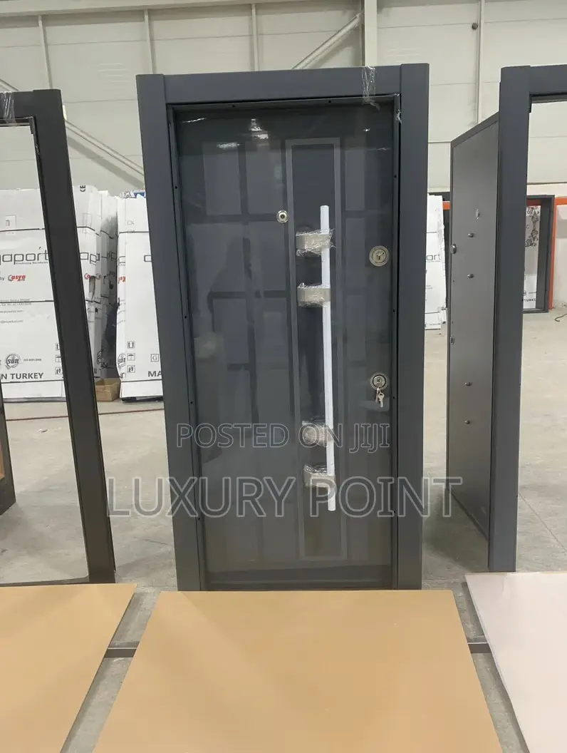 Luxury Door 01