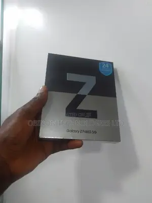 New Samsung Galaxy Z Fold3 5G 512 GB Gray