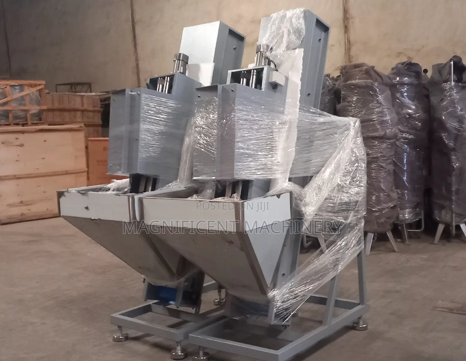 Automatic Pet Bottles Blowing Machine With Conveyor