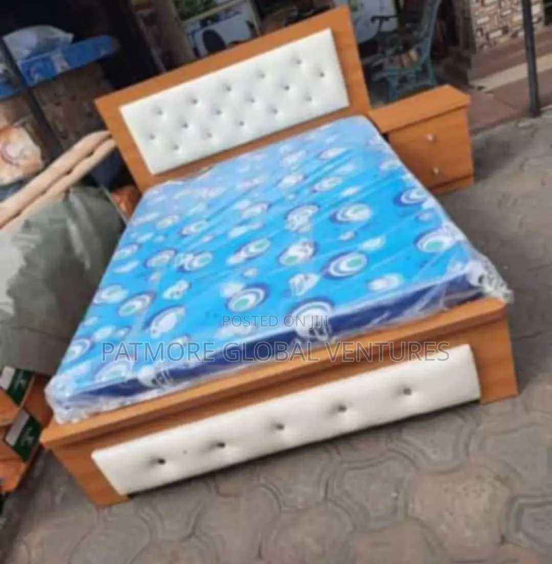 Lovely Bedframe