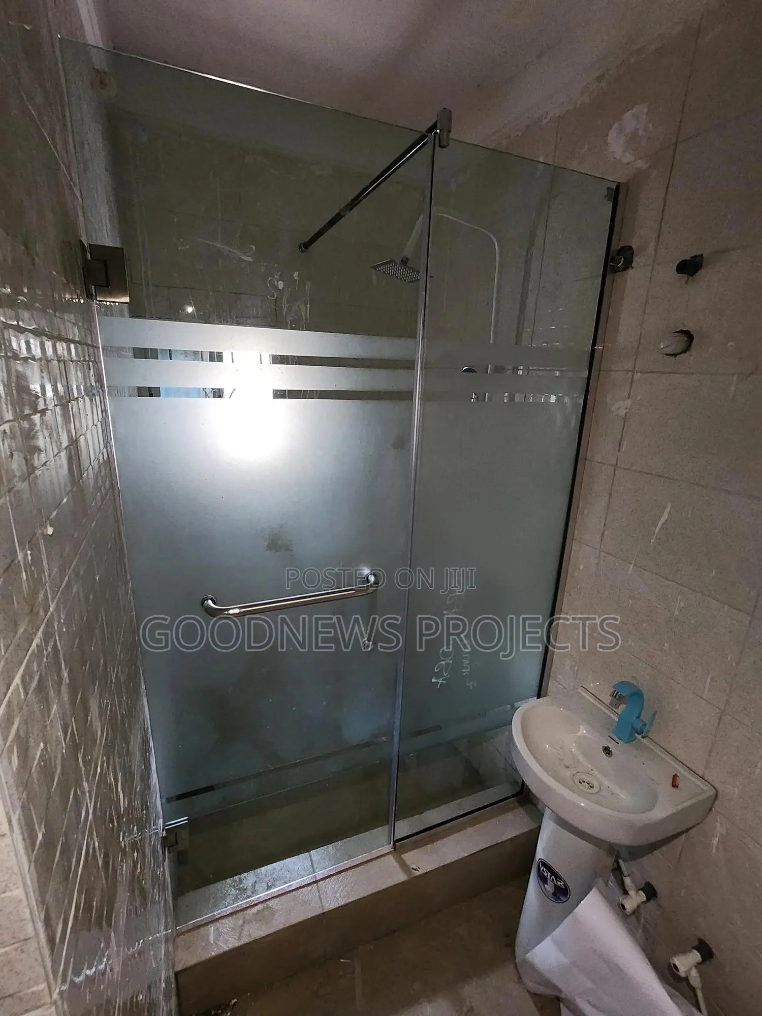 Frosted Lines Shower Glass