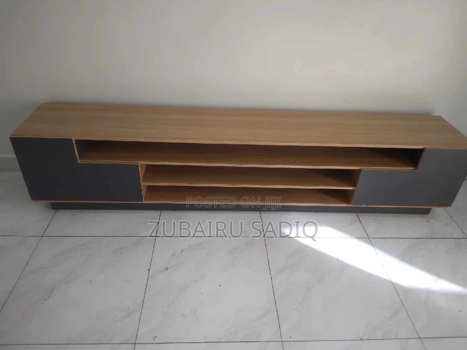 Tv Stand 8ft by 20inch