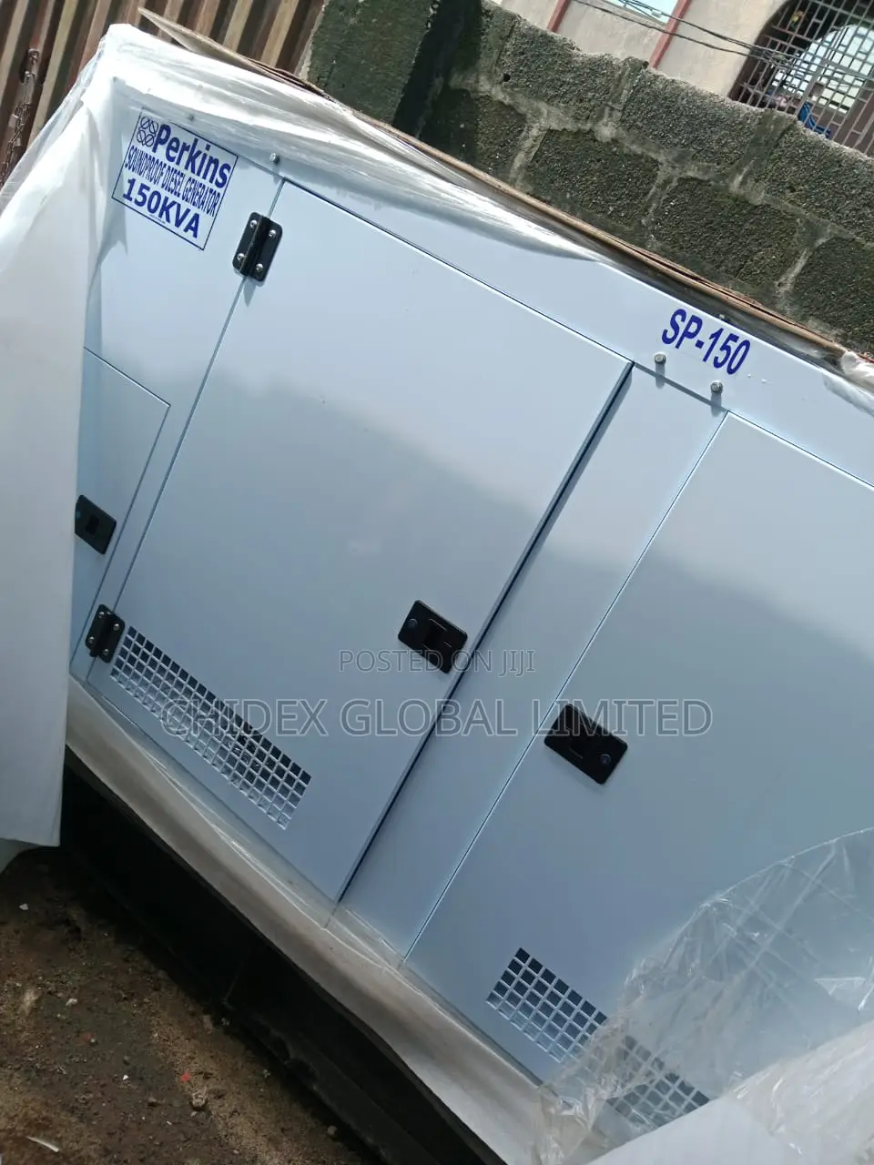 150kva Perkins Soundproof Diesel Generator 100% Copper