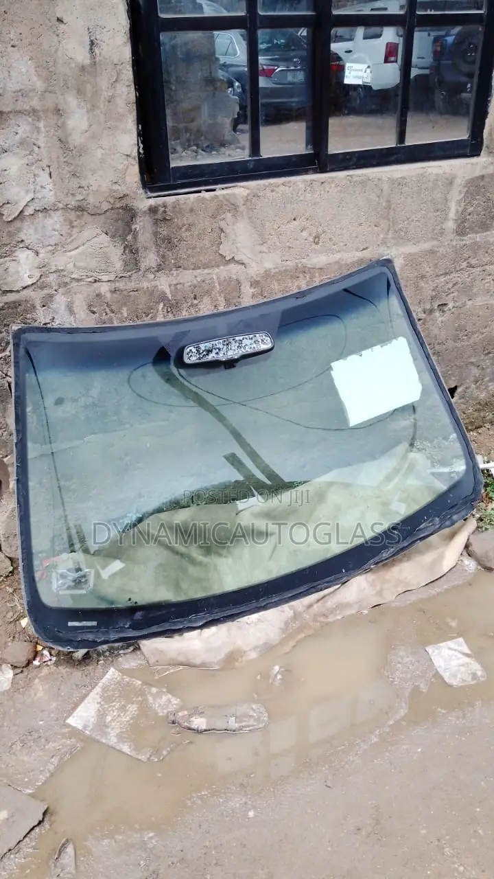 Jetta 2012 Windshield LFW