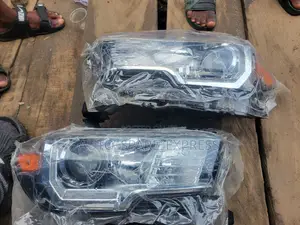 Tacoma 2018 Headlights