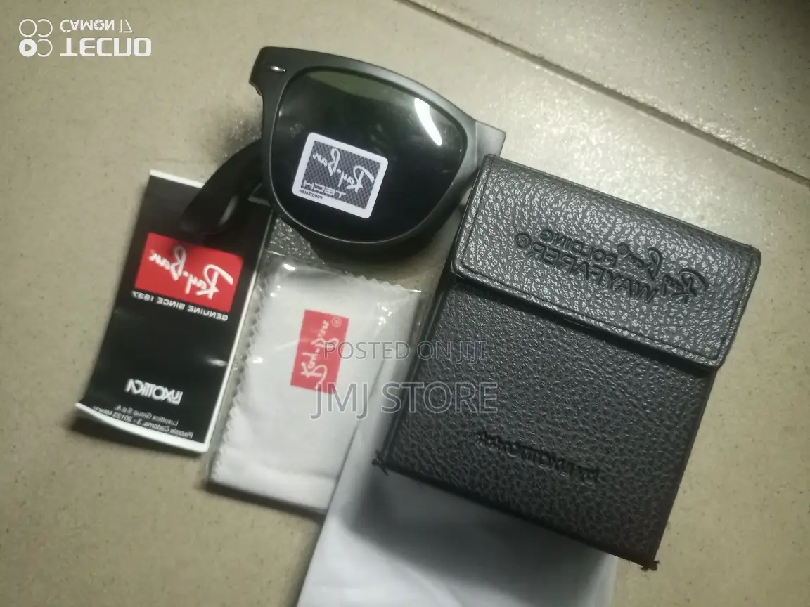 Ray Ban Foldable Wayfarer - Black