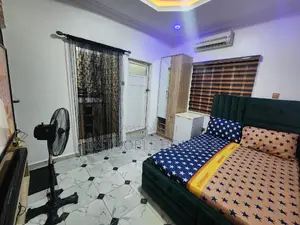 Executive Studio Aprt
