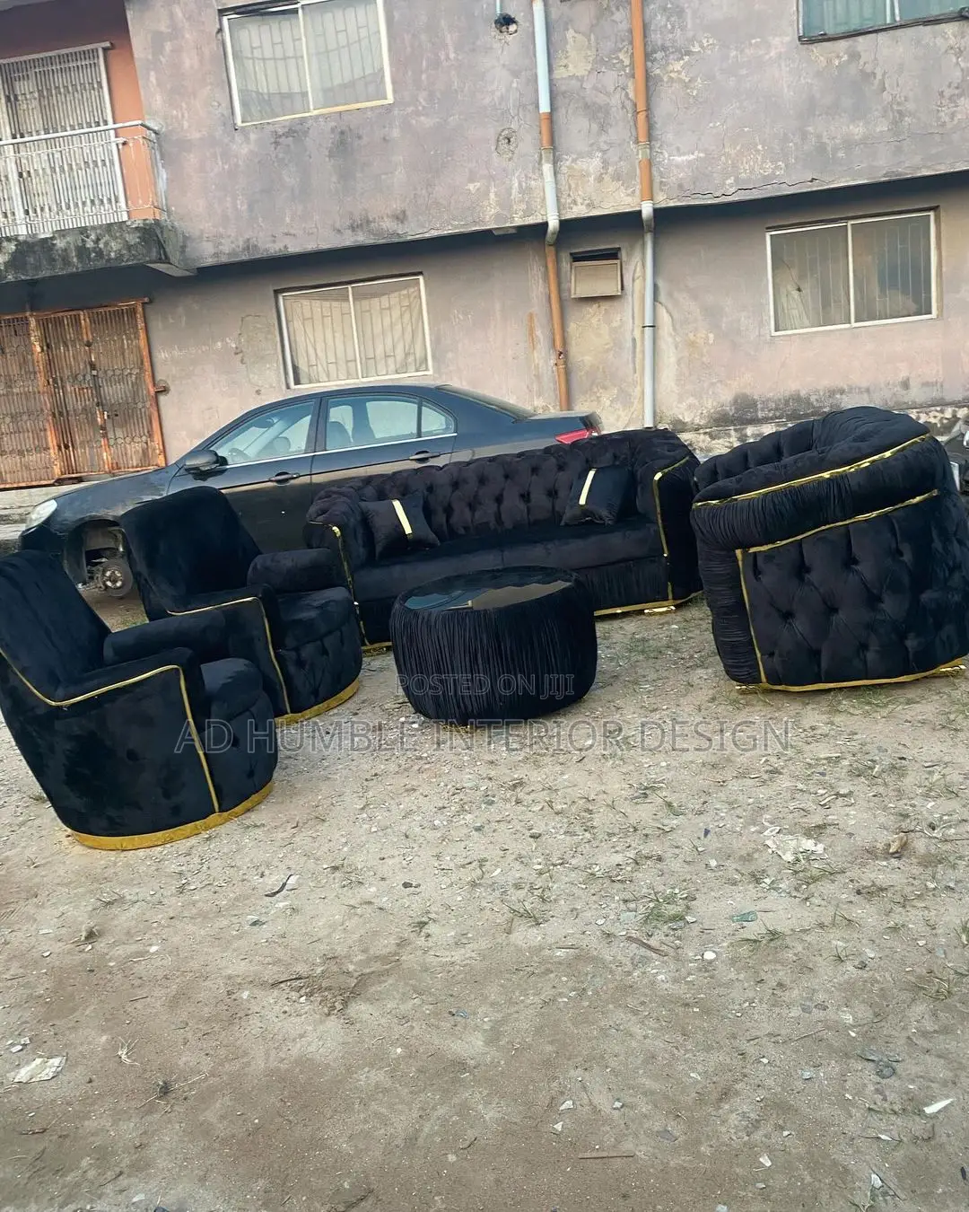 7 Sitter Standard Sofa Chair.