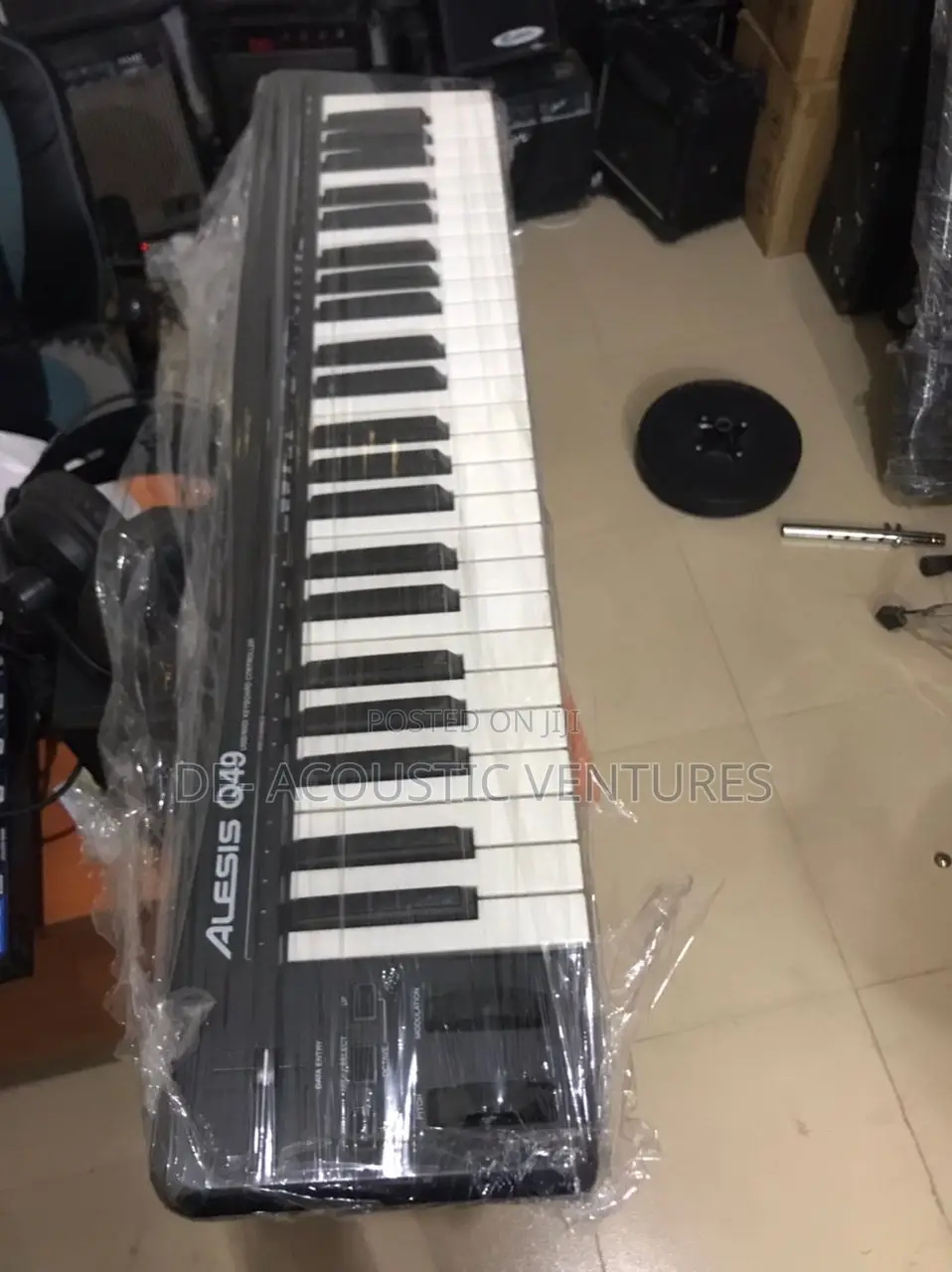 Alesis Q49 Midi Keyboard
