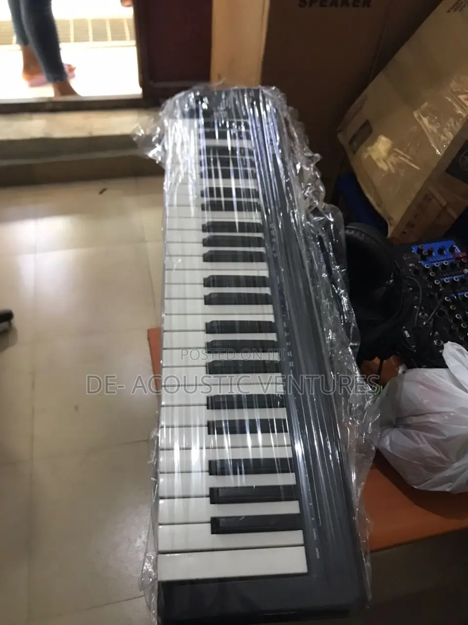 Alesis Q49 Midi Keyboard