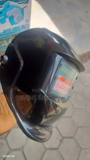 Automatic Dark Helmet