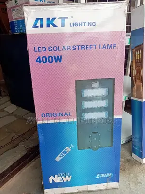 400W AKT Solar Street Lamp