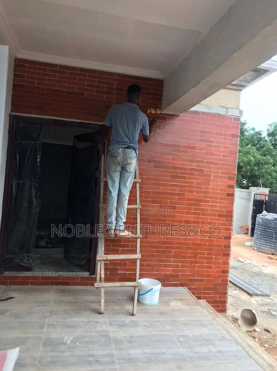 Noble Bricks Expert