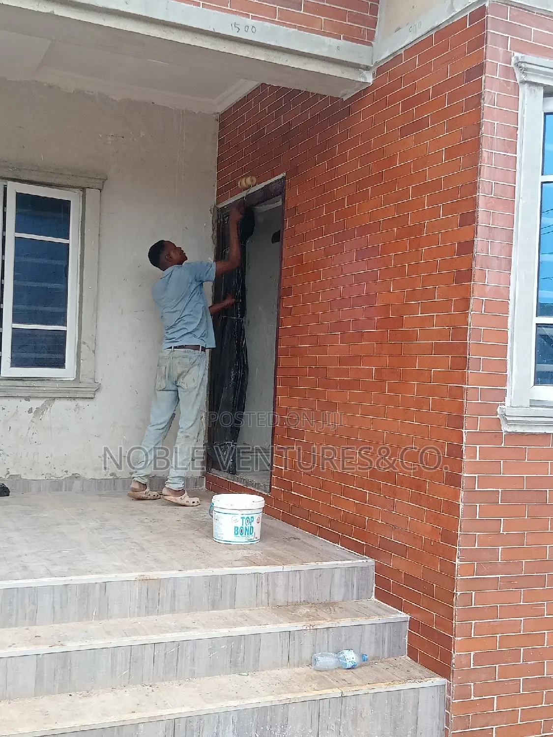 Noble Bricks Expert