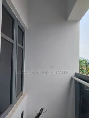 4bdrm Duplex in Obafemi-Owode for sale