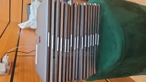 Laptop Apple MacBook Pro 2020 16GB Intel Core i5 SSD 512GB