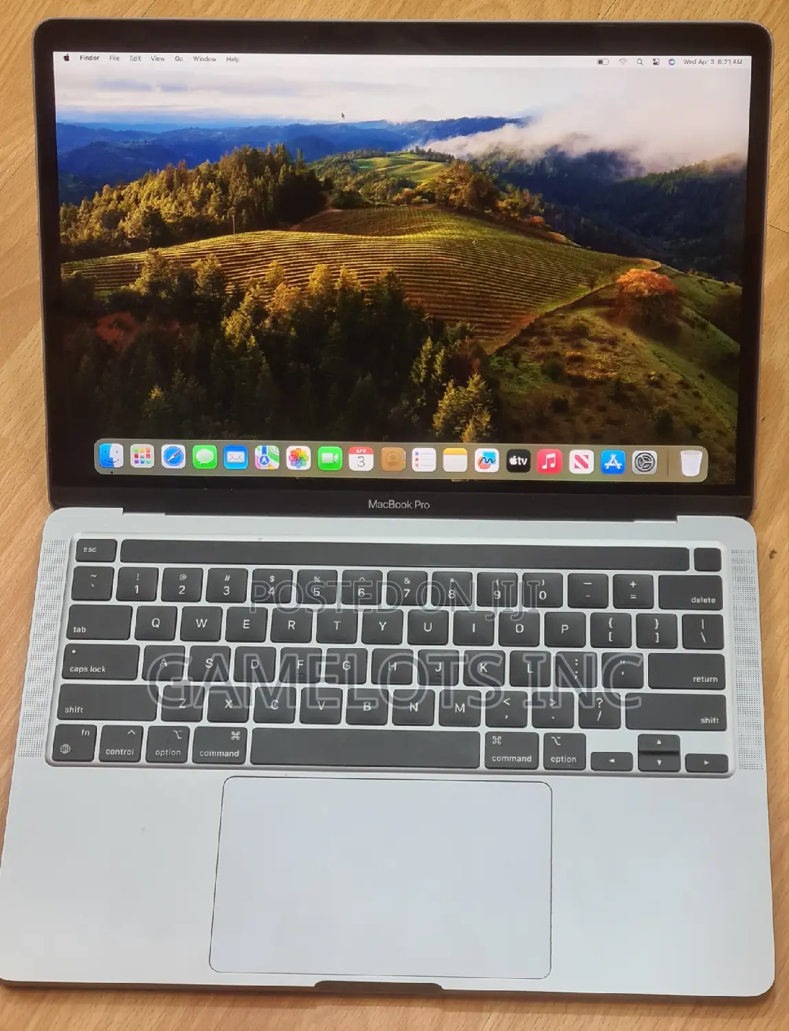 Laptop Apple MacBook Pro 2020 16GB Intel Core i5 SSD 512GB
