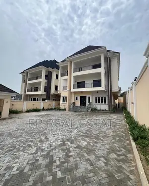 7bdrm Duplex in Asokoro for sale