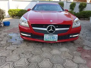 Mercedes-Benz SLK-Class 2012 Red