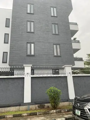 Furnished 5bdrm Duplex in Bananas Lsland for sale