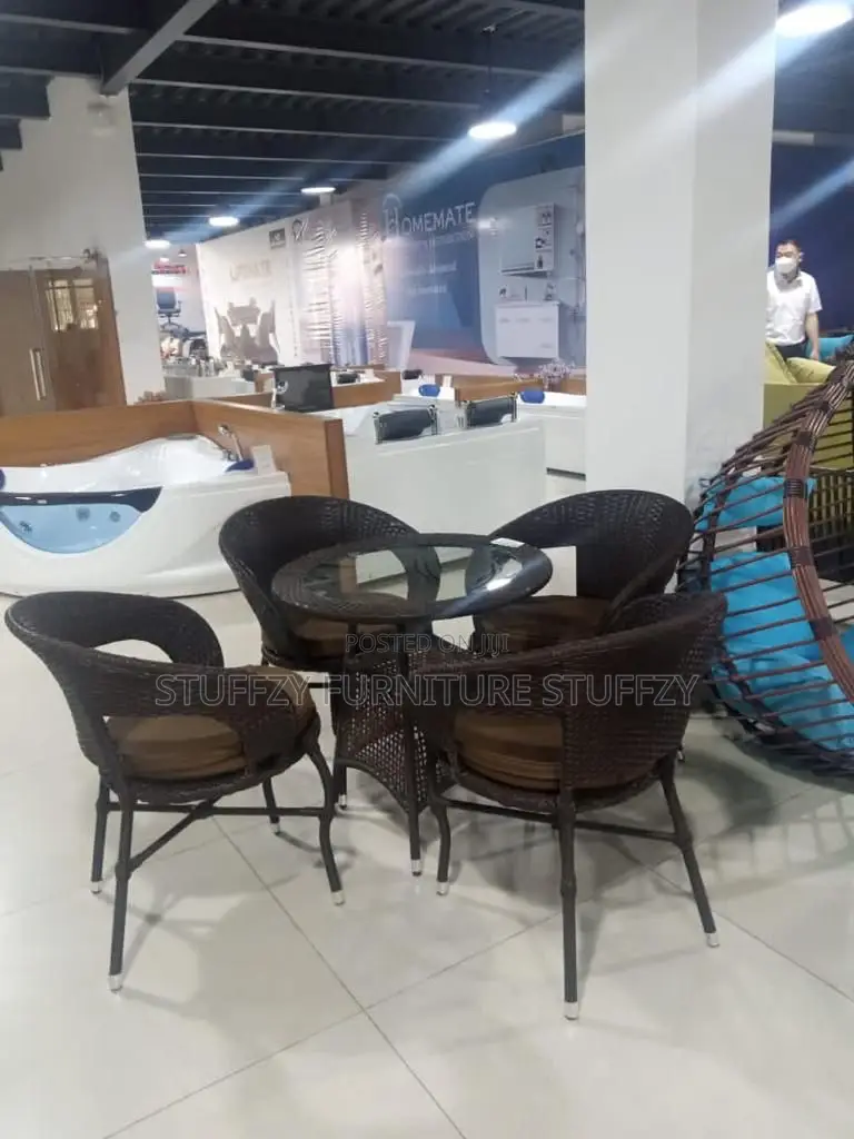 Outdoor Bar Chairs With Table