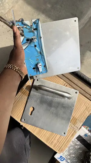 Full Square Plate Door Lock Set