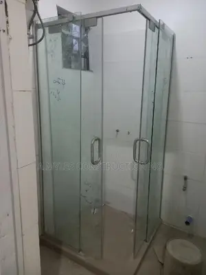 Angle Shower Cubicles